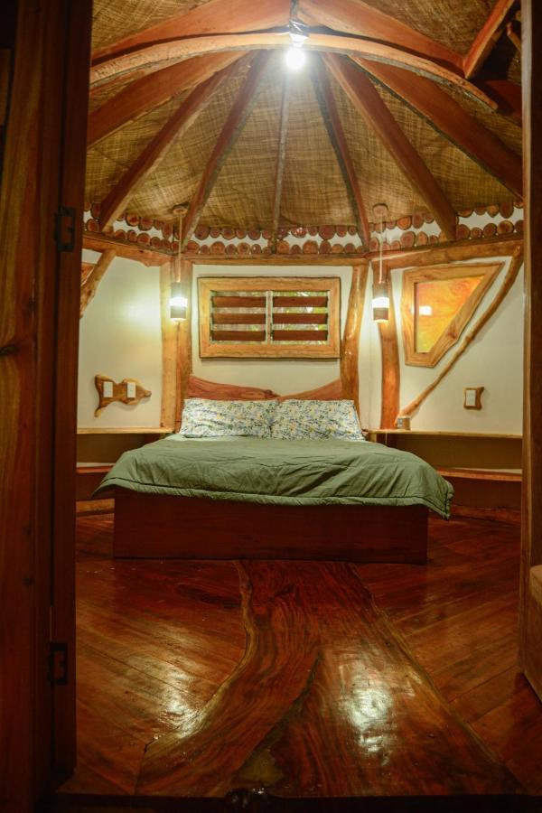 Tukulolo Treehouses Makaunga Exterior foto