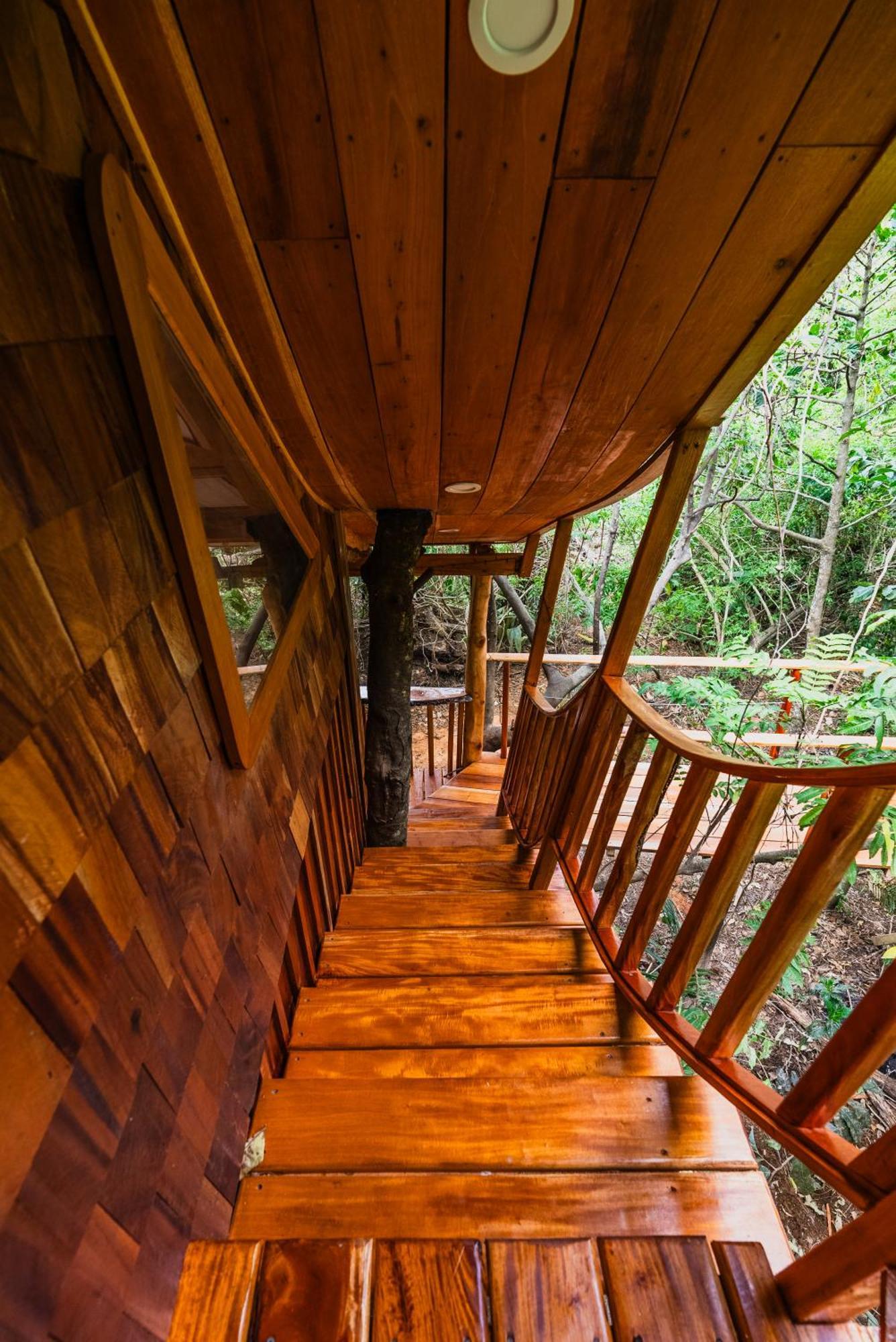 Tukulolo Treehouses Makaunga Exterior foto